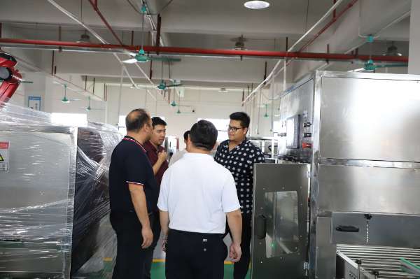 熱烈歡迎印度尼西亞客戶(hù)來(lái)廠(chǎng)參觀(guān)考察！